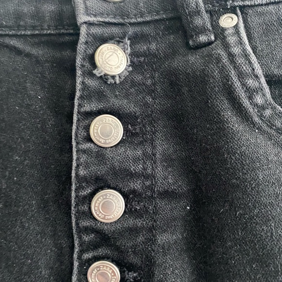 Zara High Waisted Button Denim Shorts - Picture 2 of 4